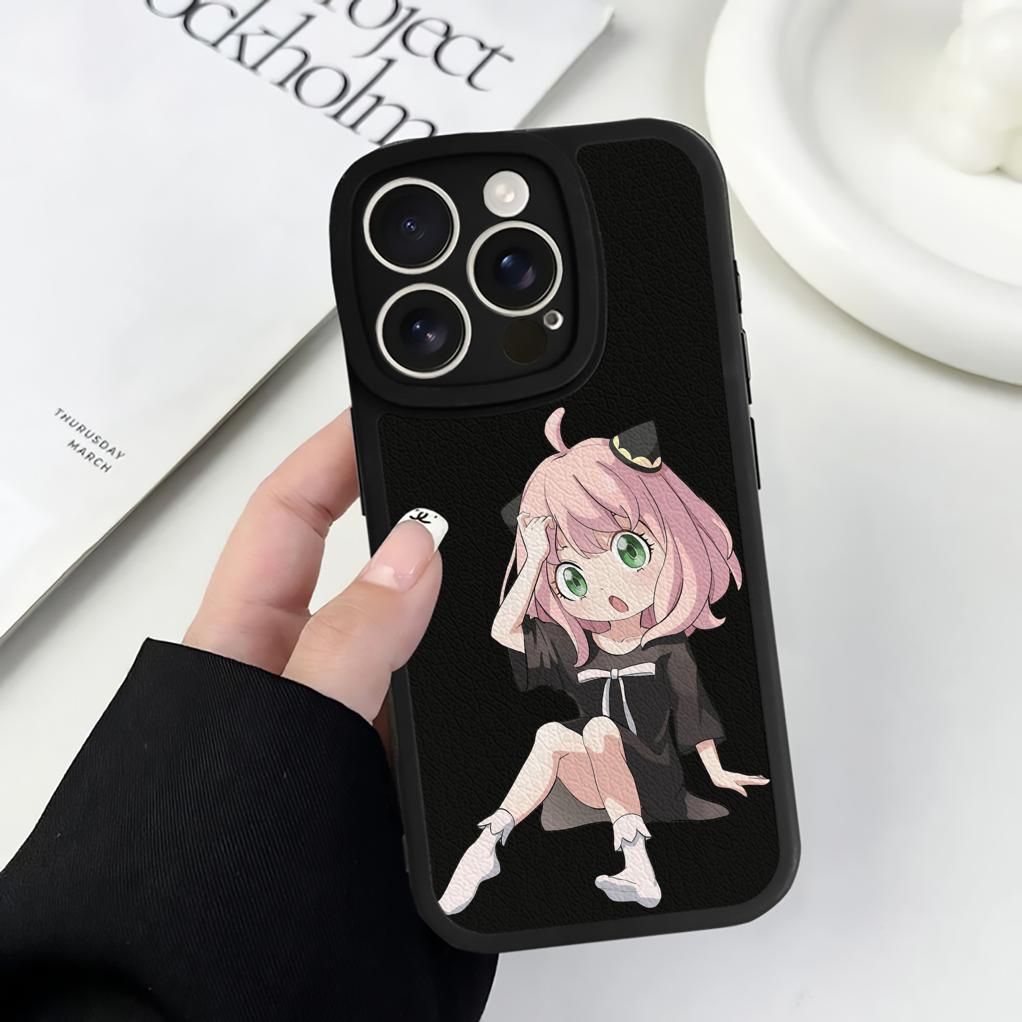 （画像用） SPY×FAMILY间谍家家酒 【iPhone 16シリーズ対応】シリコンスマホケース（レザー調） 材質：シリコン